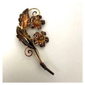 Vintage Van Dell 12K gold filled flower brooch